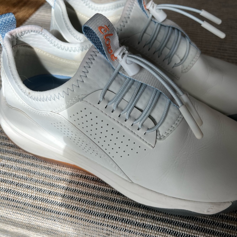 Clove Nursing Shoes